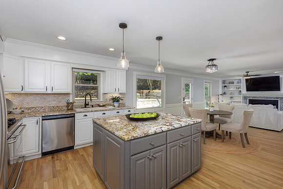 496 Guildford Cir_MLS_13