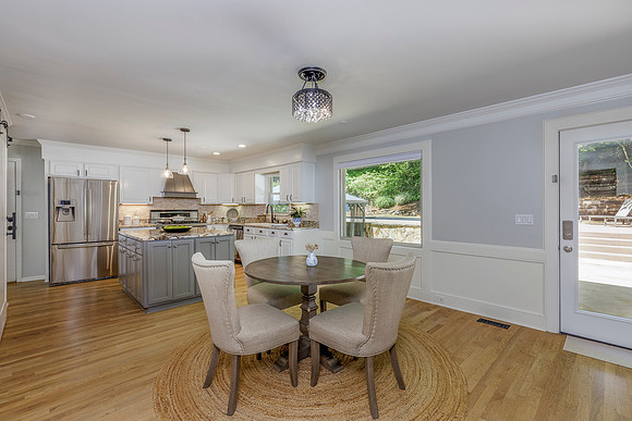 496 Guildford Cir_MLS_19