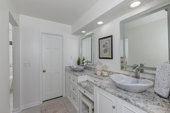 496 Guildford Cir_MLS_27