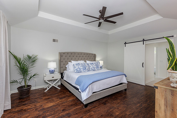 496 Guildford Cir_MLS_25