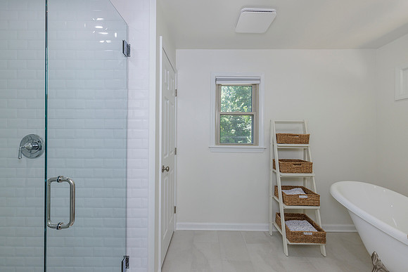 496 Guildford Cir_MLS_28