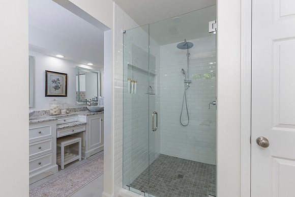 496 Guildford Cir_MLS_30