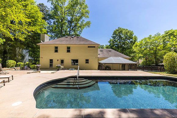 496 Guildford Cir_MLS_49