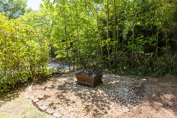 496 Guildford Cir_MLS_48