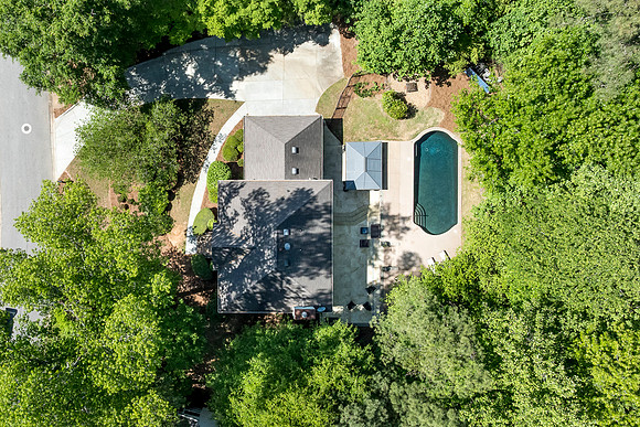 496 Guildford Cir_MLS_52