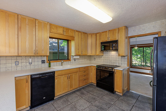 4918 Scotts Creek Trail_MLS_16
