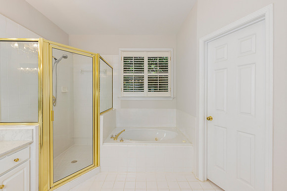 3445 Fox Hollow Dr_MLS_16