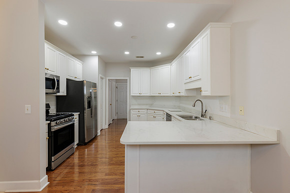 3445 Fox Hollow Dr_MLS_24