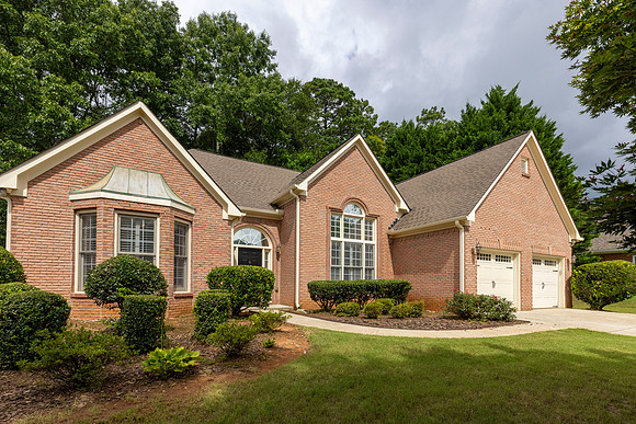 3445 Fox Hollow Dr_hi-res_4