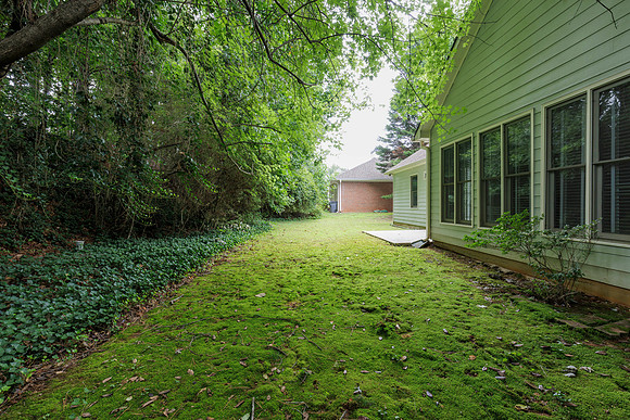 3445 Fox Hollow Dr_hi-res_34