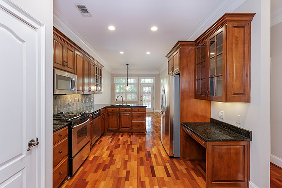 8720 Parker Pl_MLS_12