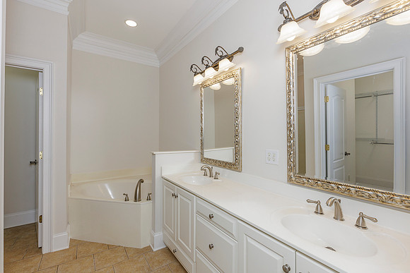 8720 Parker Pl_MLS_19