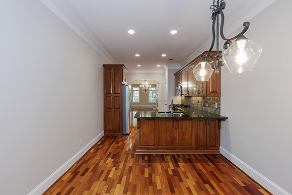 8720 Parker Pl_hi-res_16