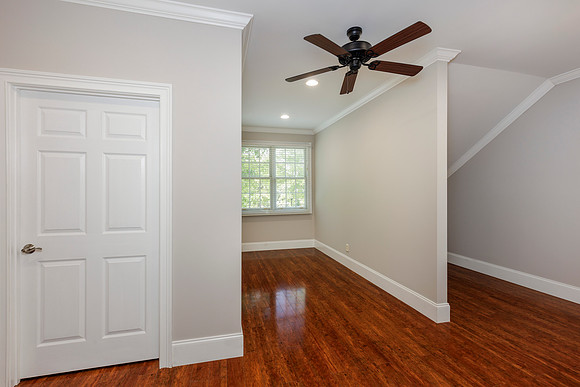 8720 Parker Pl_hi-res_34