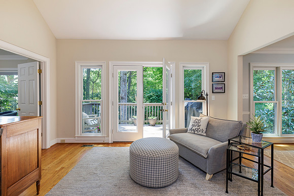 450 Greenlaurel Dr_MLS_11