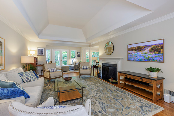 450 Greenlaurel Dr_hi-res_9