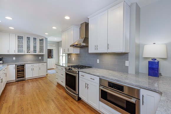 450 Greenlaurel Dr_hi-res_24