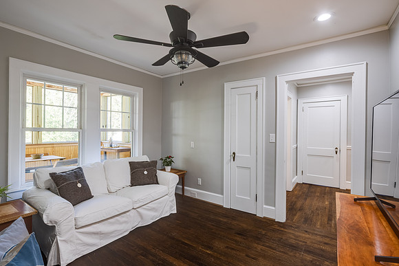 999 Woodland Ave_hi-res_20