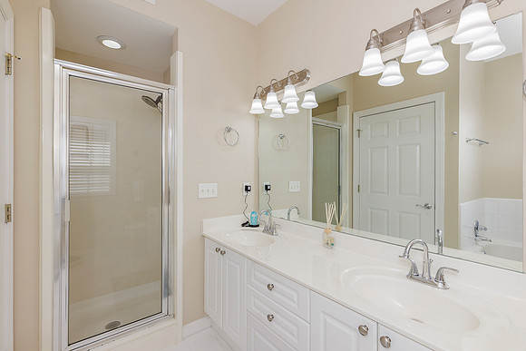 131 Ashford Cir_MLS_25