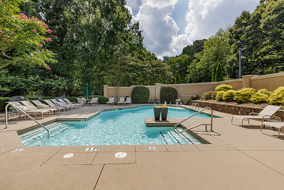131 Ashford Cir_hi-res_29
