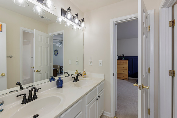 1220 Freedom Ln_MLS_30