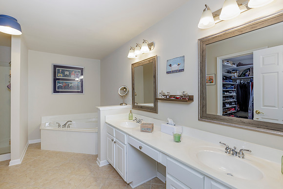 1220 Freedom Ln_hi-res_25