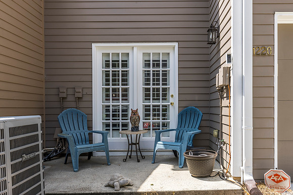 1220 Freedom Ln_hi-res_34