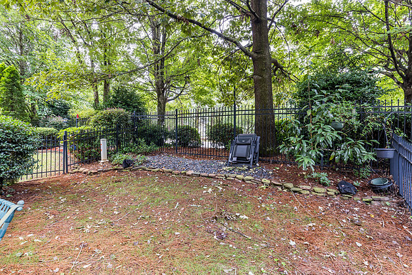 5561 Julian Pl_hi-res_new-33