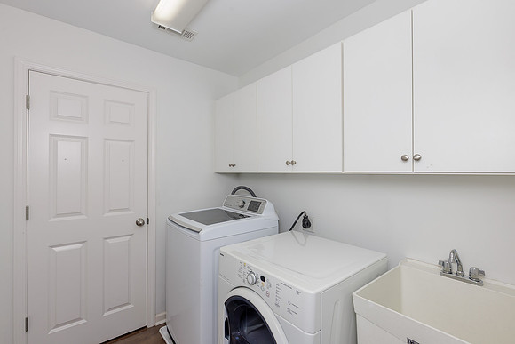 5561 Julian Pl_MLS_new-28