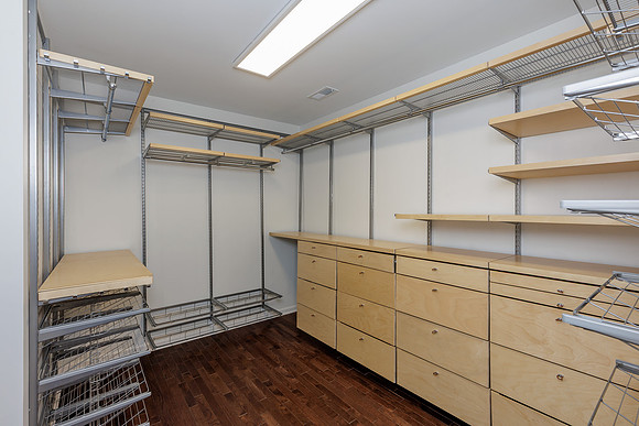 5561 Julian Pl_MLS_new-27