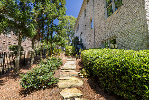 7750 Marsh Ct_hi-res_57