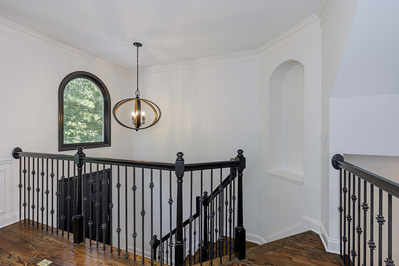 5561 Julian Pl_MLS_new-7