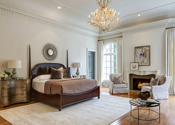 4701_Northside_Dr_staged-30