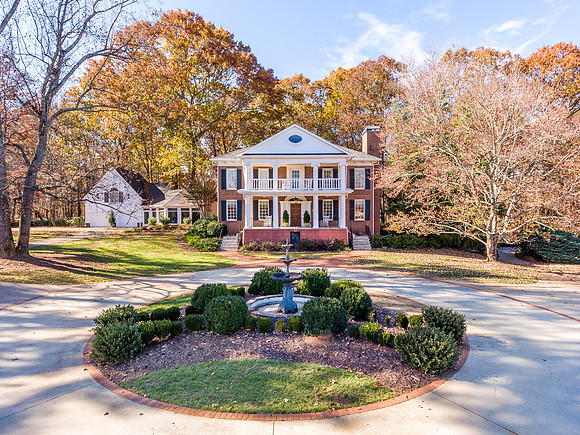 520 Tullamore Way_hi-res_75